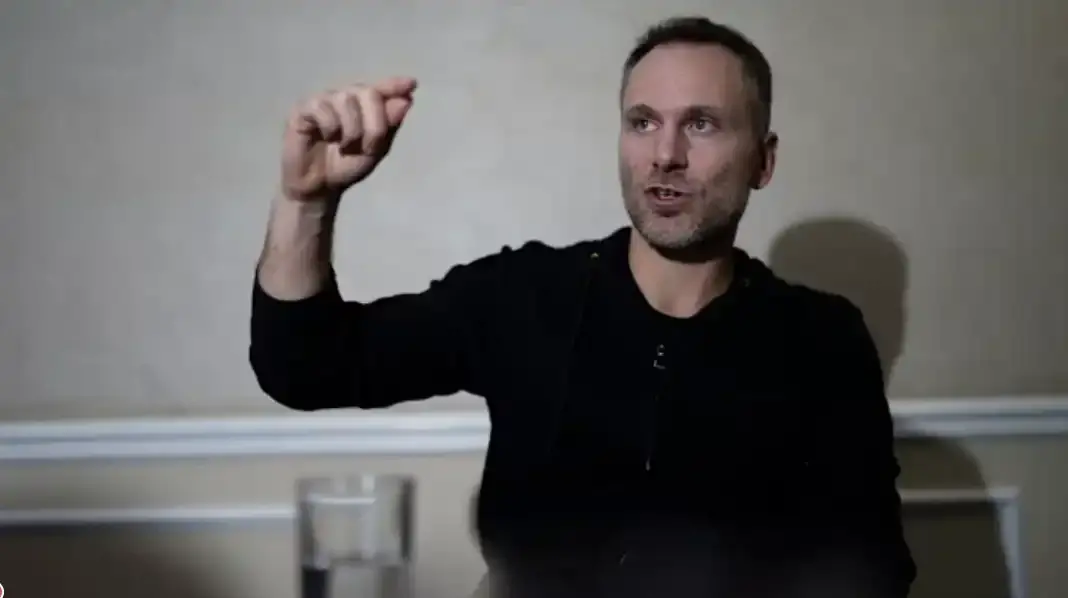 估值 5000 亿美金梦遇冷:Tether 融资目标猛砍 75%缩略图 估值 5000 亿美金梦遇冷:Tether 融资目标猛砍 75%缩略图